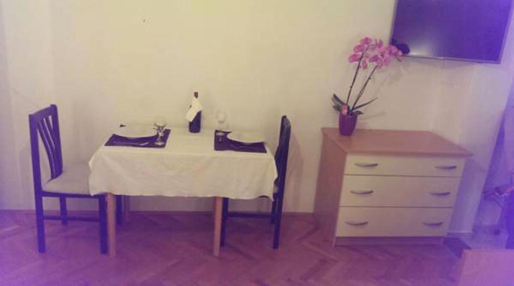 Apartments Mira Makarska Room photo